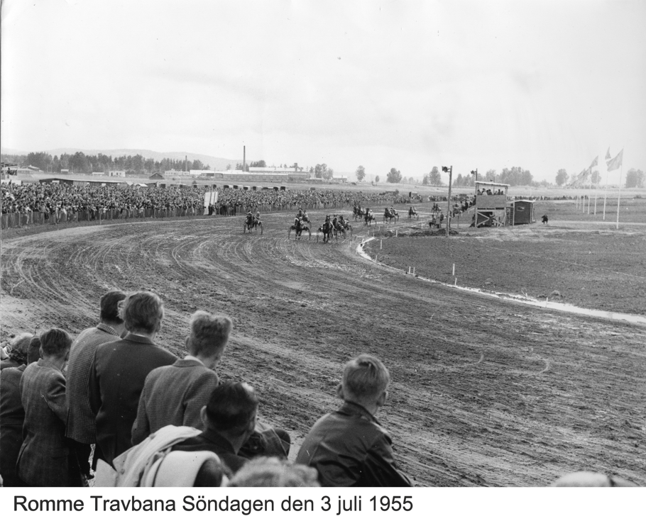 01 - Romme Travbana Söndagen den 3 juli 1955.png